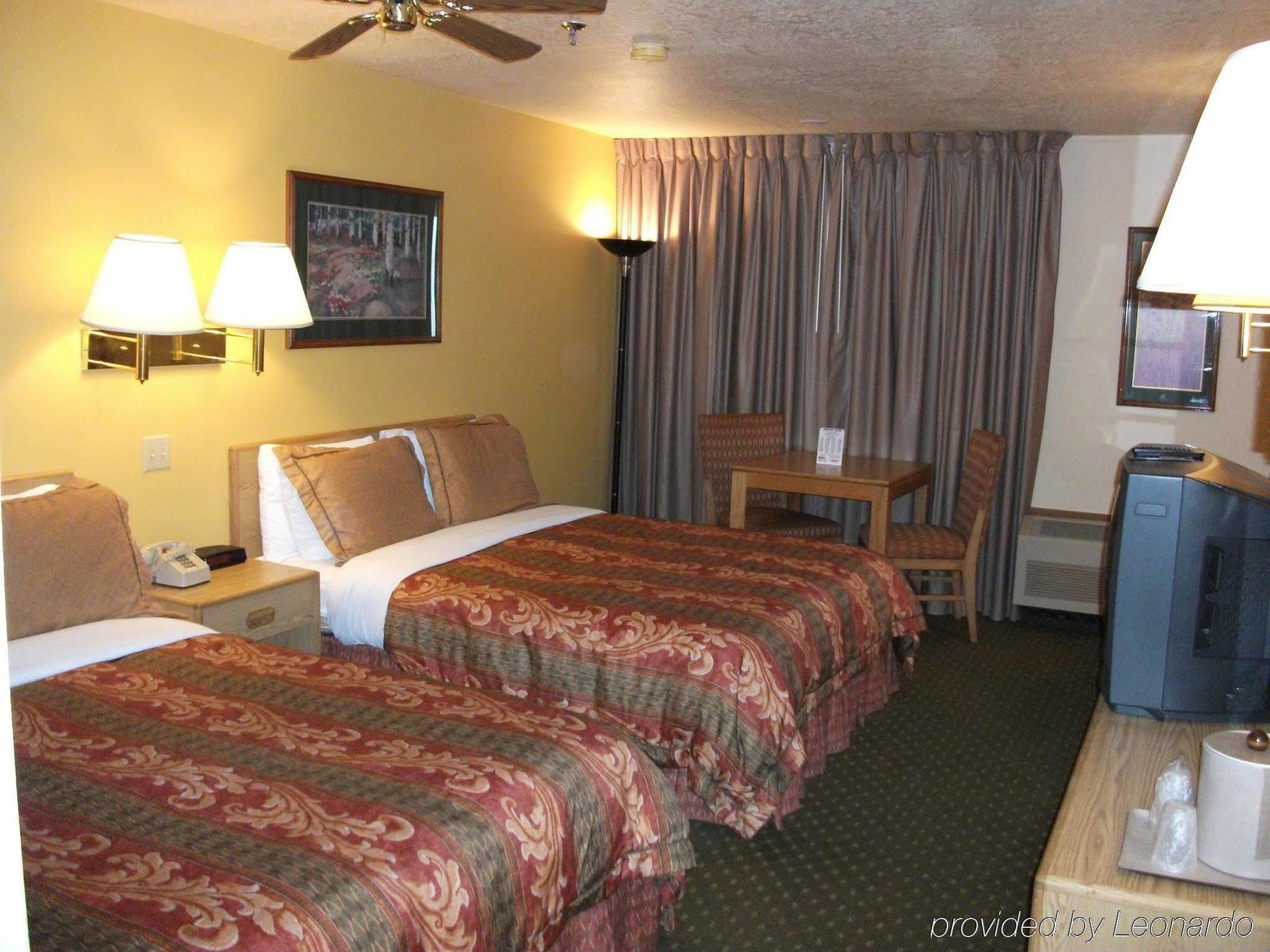 Alpine Inn & Suites Gunnison Δωμάτιο φωτογραφία