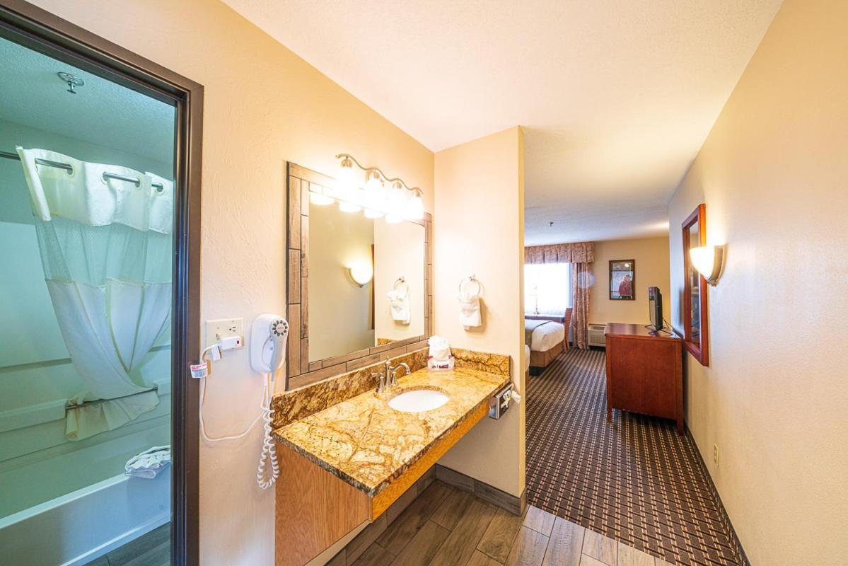 Alpine Inn & Suites Gunnison Εξωτερικό φωτογραφία